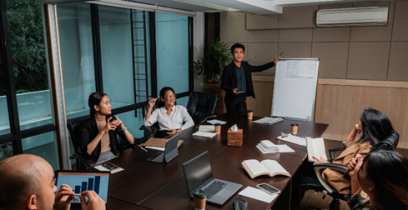 Effective-Communication-Strategies-for-the-Modern